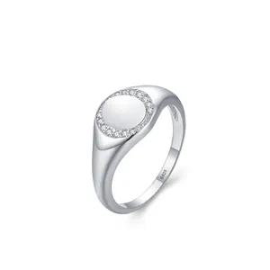 Anello Sigillo in Argento Sterling 925 Cerchio Geometrico per Donna Micro Pavè Zirconia Minimalista Gioielli da Dito alla Moda