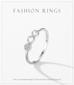 Detailed close-up of S925 silver ring featuring geometric pavé zircon circles