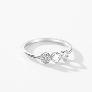 Minimalist s925 silver geometric ring with micro-paved crystals and triple circle design