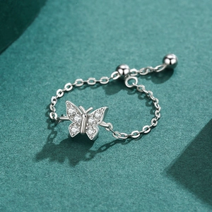 Adjustable S925 silver butterfly chain ring with sparkling cubic zirconia stones