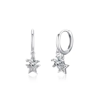 Boucles d'Oreilles Créoles Étoile en Argent Sterling 925 avec Zirconia Double Étoile Tombante Bijoux de Mode pour Femmes