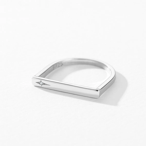 S925 sterling silver minimalist ring featuring a starburst beam with a center gemstone