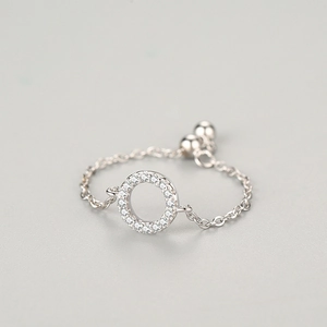 Elegante anello a catena tonda in argento s925 micro-pavé con sfere regolabili