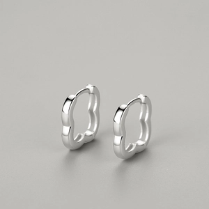 Polished S925 sterling silver hoop earrings with a four-leaf petal design for women
