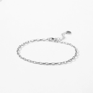 Elegant 925 sterling silver chain bracelet for women featuring an adjustable lobster clasp