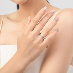 Minimalist s925 silver criss-cross geometric ring with shimmering pave zircons