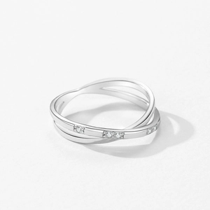 Minimalist s925 silver double layered criss cross ring with sparkling zircon stones