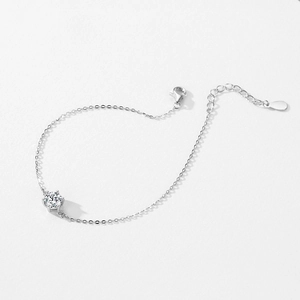 Elegant S925 sterling silver chain bracelet with a sparkling six-prong round solitaire stone