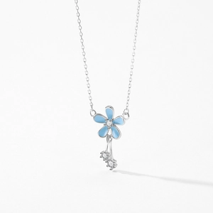 Collier en argent sterling S925 avec pendentif fleur bleu clair à cinq pétales et zircon