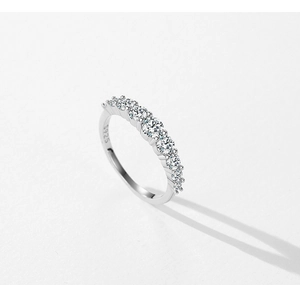 Macro shot of S925 sterling silver eternity ring featuring brilliant round-cut zirconia