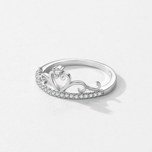 S925 sterling silver crown ring featuring heart vines and sparkling cubic zirconia stones
