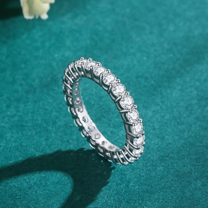 Luxurious S925 sterling silver eternity ring with sparkling brilliant cut diamonds