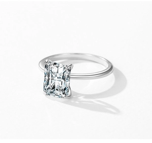 Detailed top view of S925 silver ring featuring a radiant cut rectangular cubic zirconia