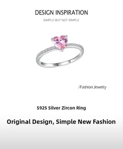 Gros plan sur bague en argent S925 avec zircon cœur rose et micro-pavé de diamants