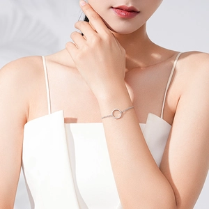Elegant S925 sterling silver chain bracelet with micro-pave cubic zirconia round circle