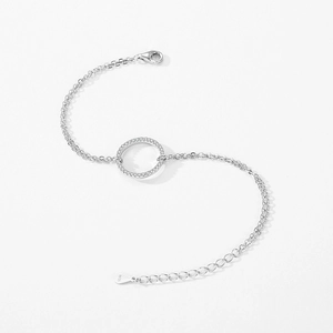 Exquisite S925 sterling silver bracelet featuring a sparkling pavé round zircon pendant