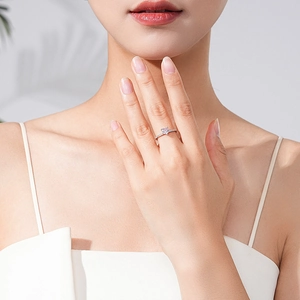 Bague scintillante en argent S925 avec zircon cœur rose et anneau en cristal pavé