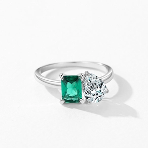 Bague Toi et Moi en argent S925 avec pierre verte émeraude et zircon en poire