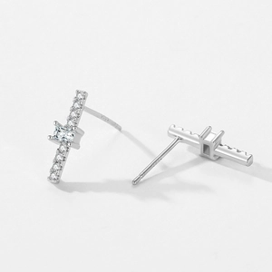 Boucles d'oreilles géométriques en argent S925 avec zircons rectangulaires et ronds