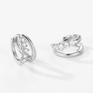 Orecchini a cerchio a doppio strato in argento 925 con zirconi cubici scintillanti
