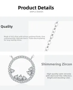 Vue détaillée du pendentif rond en argent S925 avec zircone et finition miroir polie