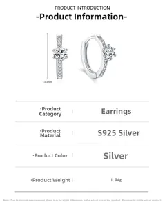 Détail macro de créoles en argent 925 montrant la taille 13,3mm et le poids de 1,94g