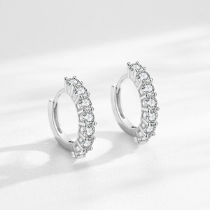 Boucles d'oreilles créoles S925 en argent fin avec pavé de zircons cubiques brillants