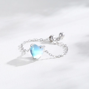 Minimalist S925 silver adjustable chain ring with a heart shaped moonstone pendant