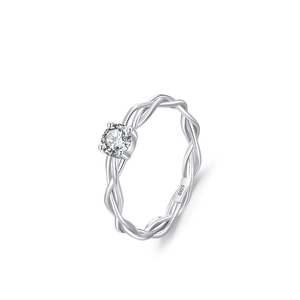 S925 sterling silver twist ring with a brilliant round cubic zirconia in a 4-prong setting