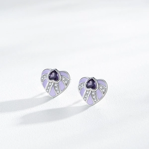 Boucles d'oreilles cœur en argent S925 avec émail violet et micro-pavé de zircons