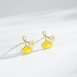 S925 silver ginkgo leaf stud earrings with yellow enamel and 14K gold plating finish