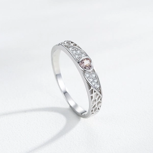 Vintage S925 sterling silver ring with champagne heart stone and hollow lattice design