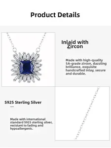 Détail du collier en argent 925 avec pendentif zircon bleu serti en forme de fleur