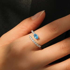 S925 silver aquamarine mermaid tear open ring with side diamonds on hand