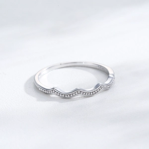 S925 sterling silver minimalist wavy ring with micro-beaded texture and smooth finish