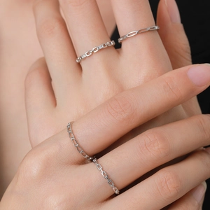 Minimalist S925 sterling silver geometric chain ring set with sparkling zircon accents