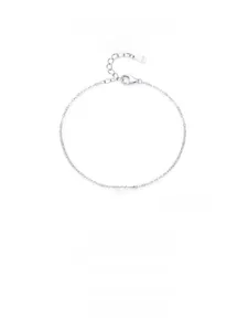 Detailed close-up of S925 sterling silver chain with square blue zircon pendant and diamonds