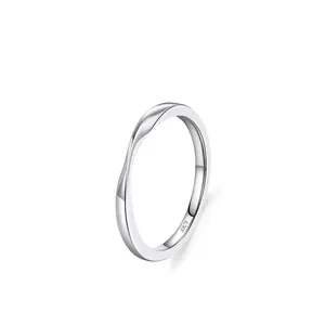 Bague Ouverte Ruban de Möbius en Argent Sterling 925 pour Femme Minimaliste Style Ins Bijoux Délicats Quotidien Cadeau