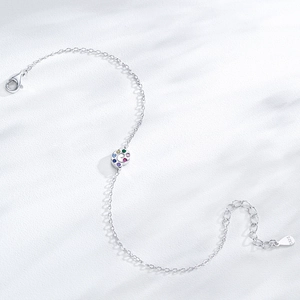 Elegant S925 sterling silver bracelet with rainbow cubic zirconia snail spiral pendant