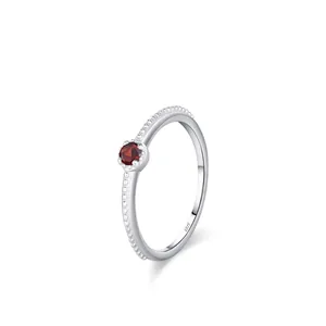 Bague en Argent Sterling S925 pour Femme Minimaliste Petit Zirconia Rouge Bordure Milgrain Anneau Empilable Bijoux de Mode