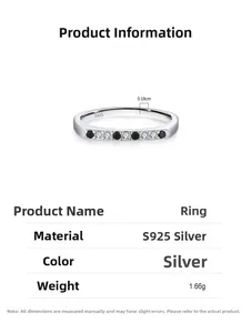 Detailaufnahme von S925 Sterlingsilber Ring mit schwarz-weißen Zirkonia-Steinen