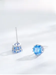 Detailed side view of S925 sterling silver stud earrings with blue aquamarine zircon