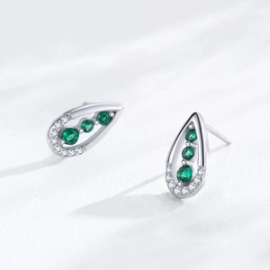 925 silver teardrop stud earrings with green zircon and micro-set crystals