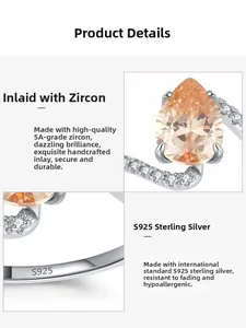 Vue macro détaillée d'une bague en argent S925 avec zircon 5A champagne taille poire