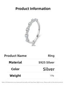 Détail macro d'une bague en argent S925 montrant la largeur de 0,15cm et le poids