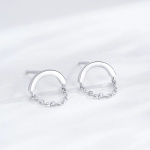 Élégantes boucles d'oreilles clous en argent sterling S925 avec maillons polis