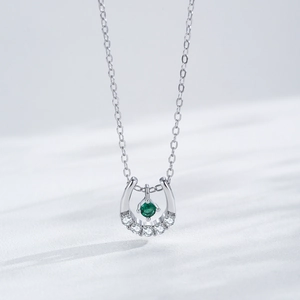 S925 sterling silver horseshoe U-shaped necklace with green gemstone and small diamonds