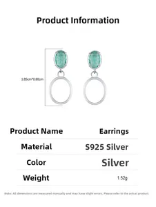 Vue détaillée de boucles d'oreilles en argent S925 avec pierre verte ovale et dimensions