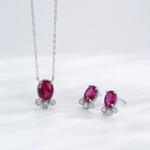 Parure élégante en argent 925 avec pierres ovales rouge grenat et brillants zircons
