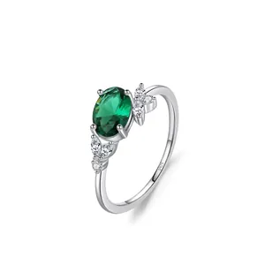 Elegant 925 Sterling Silver Ring For Women Vintage Emerald Zirconia Geometric Inlaid Oval Finger Ring Luxury Jewelry Gift